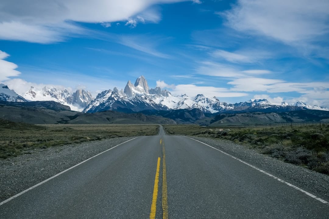 Photo by Bruno De Regge concrete road